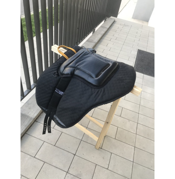 Pad do Jazdy na Oklep Czarny Skóra HiHorse